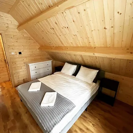 Dom wakacyjny Aparthouse