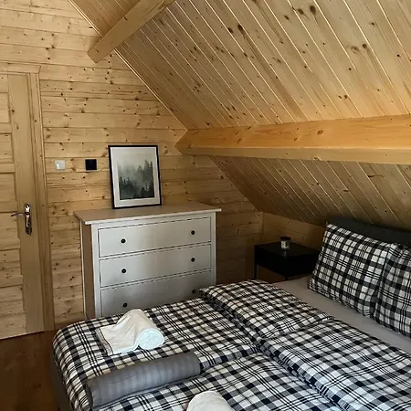 Aparthouse
